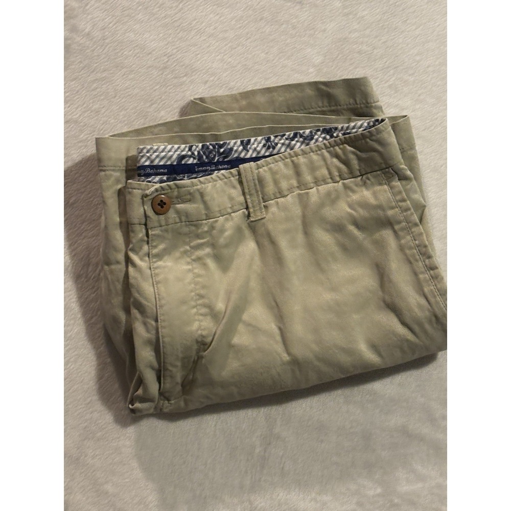 Tommy Bahama Shorts Men's 40 Khaki Chino Casual Golf‎ Pockets
